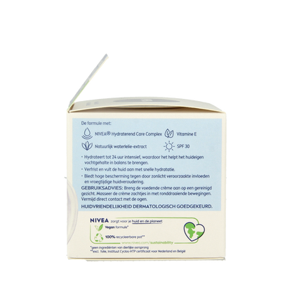 Nivea Essentials hydraterende dagcreme normal huid SPF30 50 Milliliter