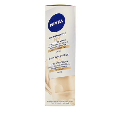 Nivea Essentials BB cream light SPF15 50 Milliliter